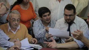 Denuncia un panorama “institucionalmente complicado"
