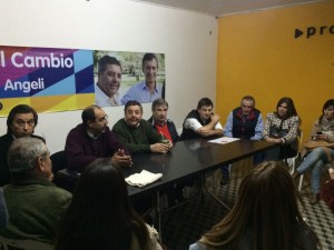 "Pongamos el corazón y entre todos saquemos la provincia adelante ”*