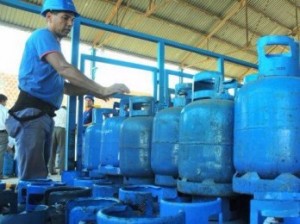 El gobierno entrerriano rubricó el acuerdo por el cual se comercializará el Programa Hogar.