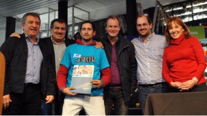 En el acto realizado ayer en el Club Echagüe se entregaron las herramientas a los jóvenes. 