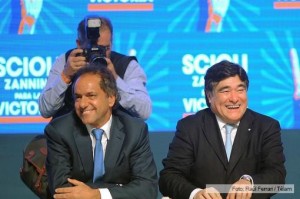 Scioli y Macri irán a segunda vuelta.