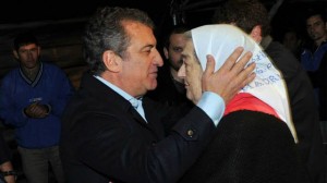 El gobernador entrerriano recibirá el máximo galardón de las Madres.