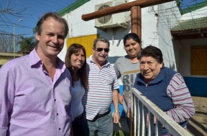 Bordet milita junto a los candidatos del FpV en distritos radicales