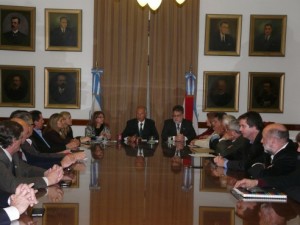 Se firmaron los contratos para ejecutar las obras.