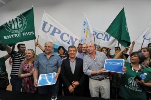 Casi 1000 trabajadores pasaron a estabilidad laboral.