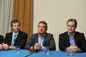 Respaldo a Urribarri