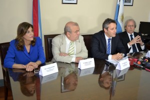 "No hay ninguna denuncia formal",afirmó Ríos