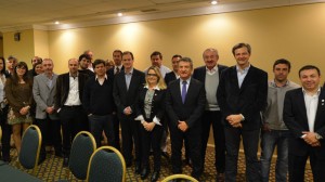 Urribarrin Bordet y Bahl con empresarios chilenos