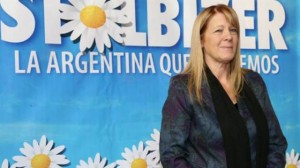 Socialistas entregarán "margaritas" para pedir el voto por Stolbizer.