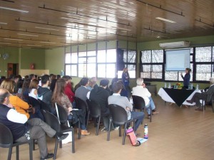 El curso conto con la presencia de destacados disertantes