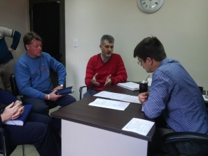 Garcilazo Secretario Adjunto de ATE-Entre Ríos acompañó a los empleados municipales de Hernandarias en reuniones con las autoridades actuales y las triunfantes que asumirán el 10 de diciembre. 