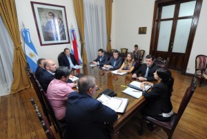 Bordet se reunirá este jueves con el gabinete de Salud.