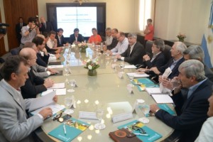 Reunión con Buryaile.