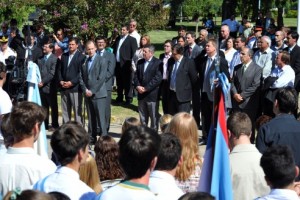 Bordet se mostró confiado en encontrar un punto de acuerdo con docentes y estatales.