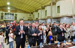 Bahl destacó el desarrollo de la ciudad.