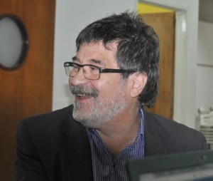 Espera que el año que viene las internas definan una conducción política en Paraná.