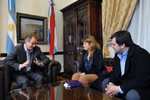 El gobernador repasó la agenda legislativa con diputados nacionales.