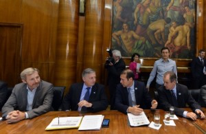 Bordet explicó que se proyecta segmentar por regiones los costos de energía para morigerar su impacto.