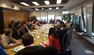 Contactos nacionales.