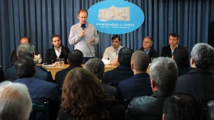 Bordet con su gabinete en Cerrito