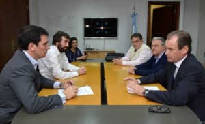 Llegarían los fondos para terminar las construcciones iniciadas.