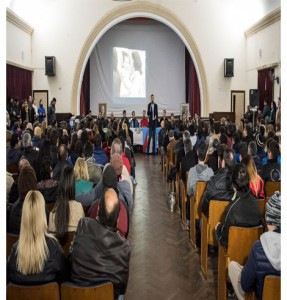 El peronismo se reunió en la Escuela Hogar de Paraná.