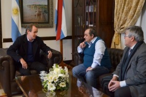 “Debemos garantizar que quien lo necesite pueda ser atendido”, dijo Bordet.