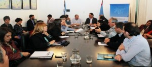 Cuarto intermedio hasta mañana.