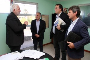 Se planifican obras de servicios básicos para municipios del departamento Paraná.