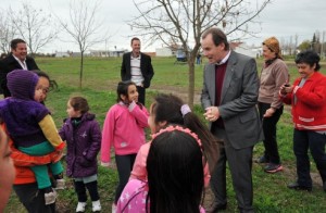 Anunció en Seguí la ampliación de gas natural, viviendas e inversión en escuelas.