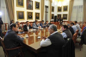 El mandatario se reunió con la federación gremial.