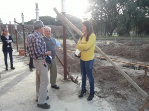 Monjo recorrio la obra del edificio del Concejo Superior de UNER.