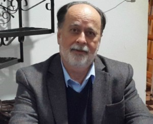 Dr. Alejandro Carbó. 