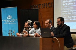 Etienot: “Esta jornada, es un aporte al necesario debate abierto a la comunidad sobre la reforma política que necesitamos”.