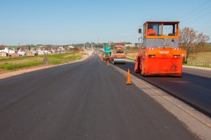 Se trata de los accesos sur y norte a la capital provincial, la ruta provincial Nº32 y la ex ruta nacional Nº131.