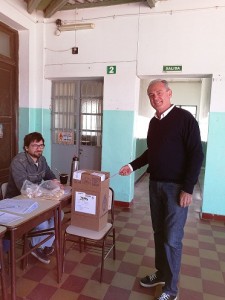 En la Escuela Nº 66, Juan Manuel Estrada de Larroque.