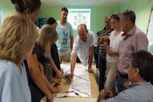 Se realizaron jornadas de trabajo con representantes de municipios y juntas de gobierno de la zona.