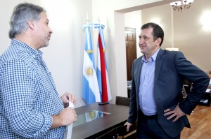 Kueider, recibió al concejal de Crespo, Javier Fontana.