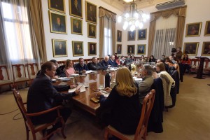 Bordet se reunió con sus funcionarios.