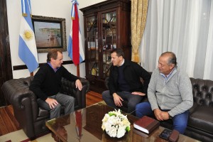 También estuvo el diputado Troncoso.