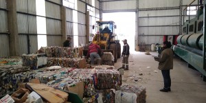 Venta de material reciclable en Cerrito