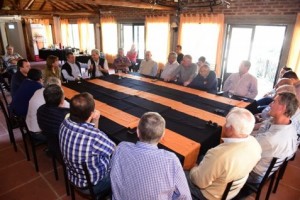 Ex intendentes piden no aprobar el presupuesto nacional