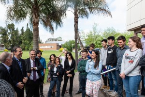 Bahl en Villa Libertador San Martín acompañando la formación.