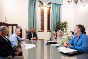 Bahl recibió a los organizadores.