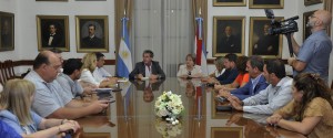 Reunión entre el gobierno y los docentes.