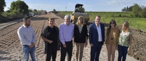 Bordet recorrió la obra de pavimentación de Oro Verde a Tezanos Pinto.