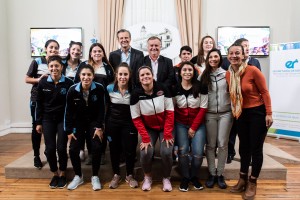 Bahl encabezó la presentación del torneo.