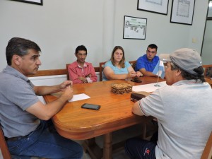 Reunión con inspectores.