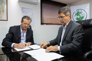 Firma de convenio de colaboración y asistencia mutua.