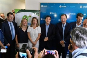 Lanzamiento tarjeta alimentaria.